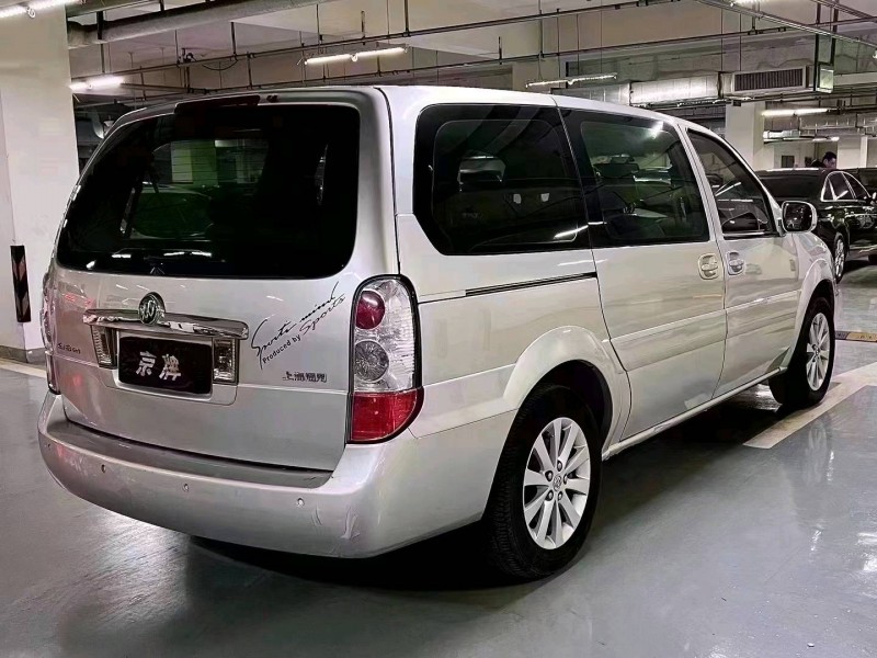 北京12年别克GL88