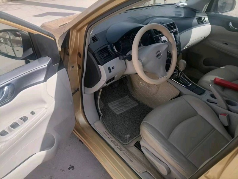 廊坊13年日产骐达5