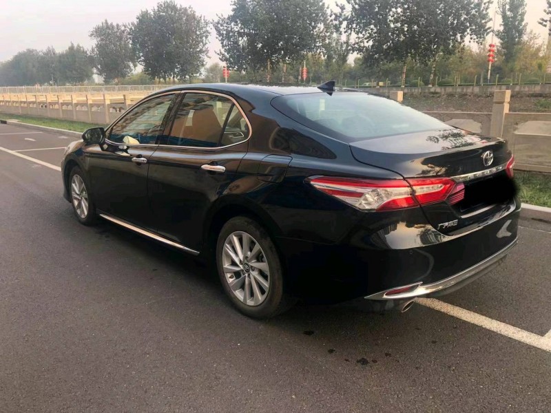 邯郸22年丰田凯美瑞6