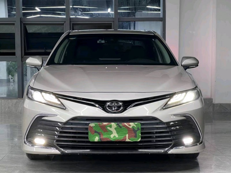 东莞21年丰田凯美瑞1