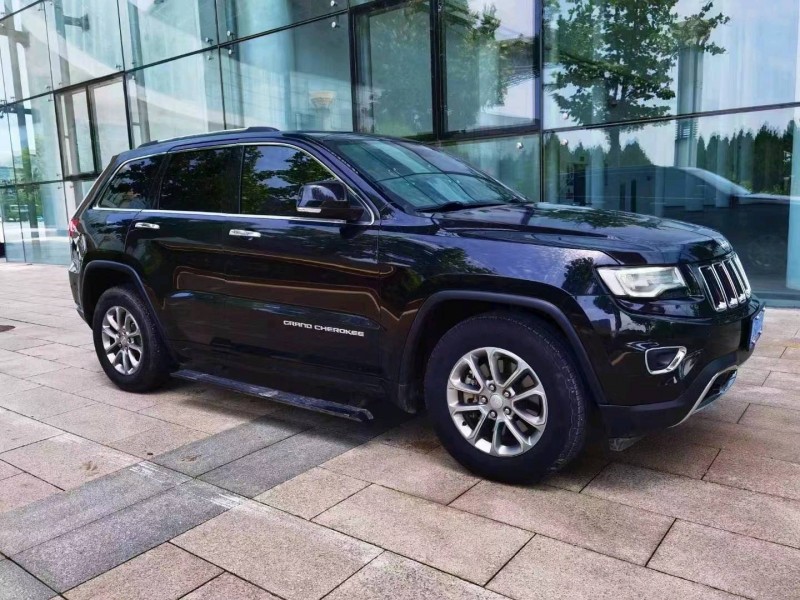 邯郸14年Jeep大切诺基7