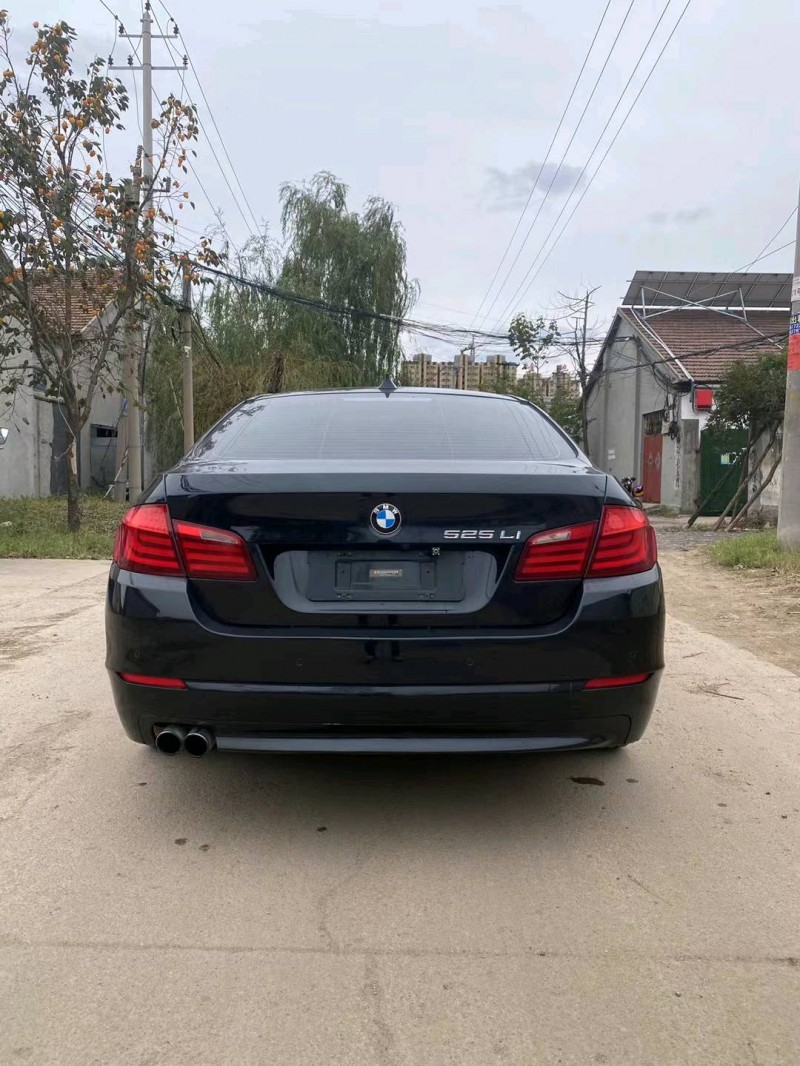 潍坊13年宝马5系9