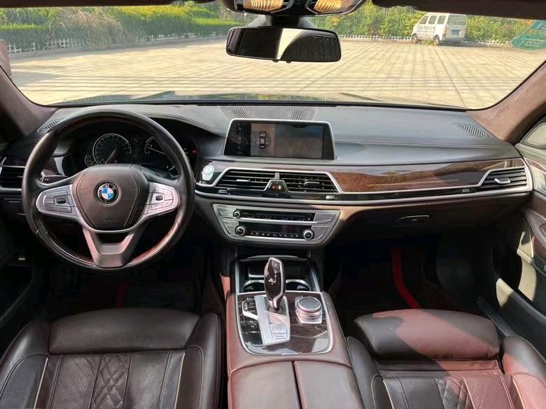 盐城17年宝马7系7