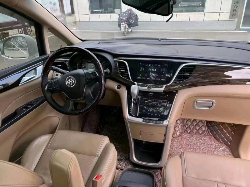 枣庄16年别克GL81