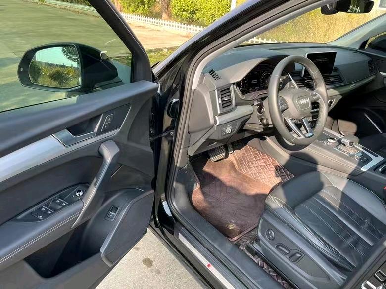 盐城20年奥迪Q54