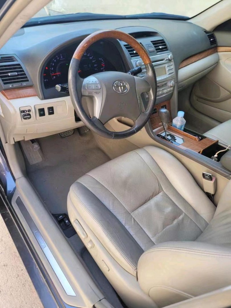 保定09年丰田凯美瑞6