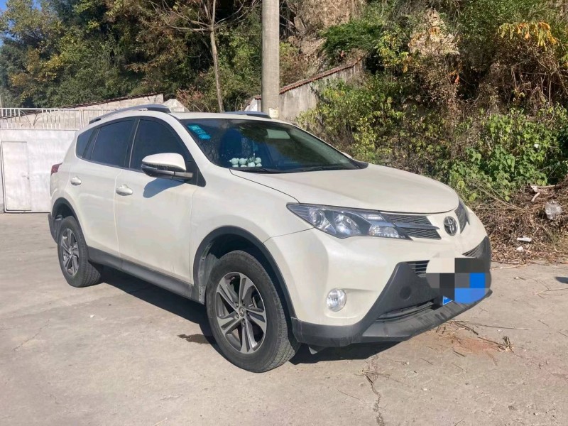 嘉興16年豐田RAV4榮放3