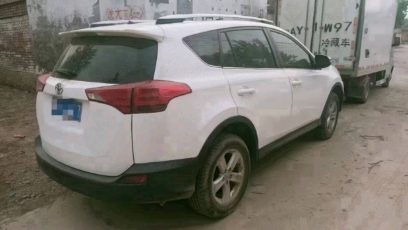 潍坊13年丰田RAV4荣放6