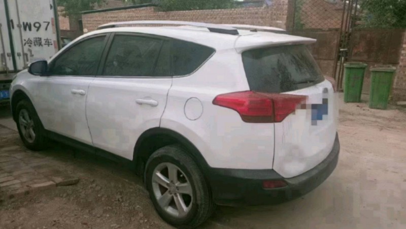 潍坊13年丰田RAV4荣放7