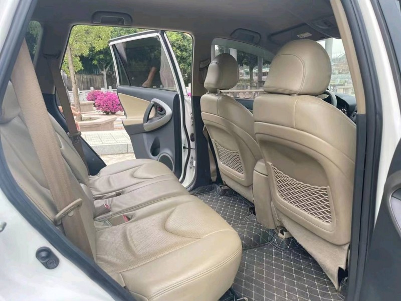 嘉兴13年丰田RAV4荣放6