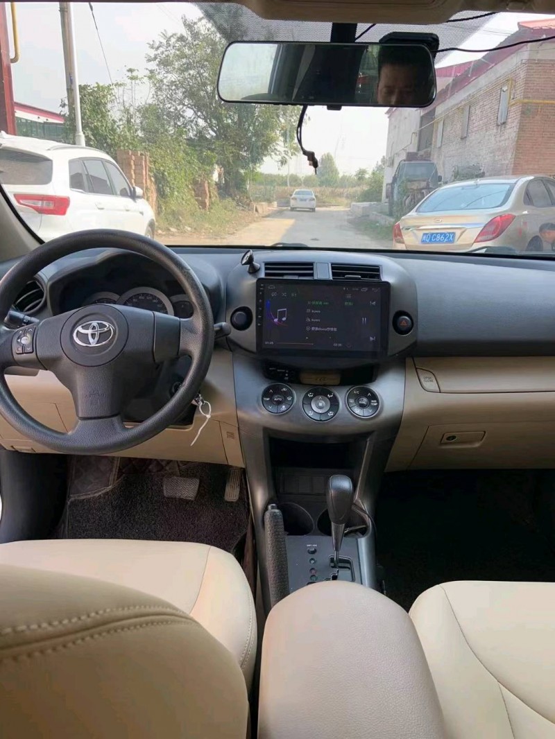 保定12年丰田锐志5