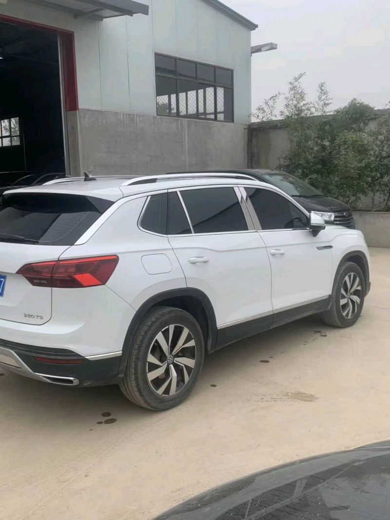 保定21年大众探岳8