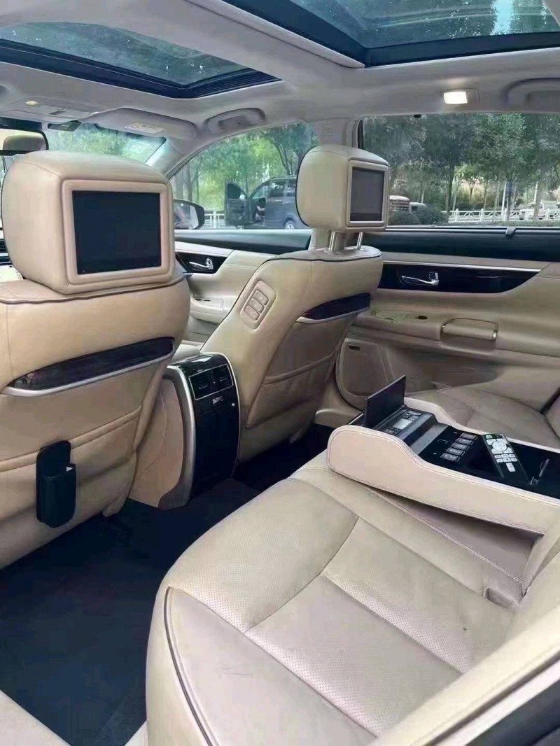 北京18年日产天籁2