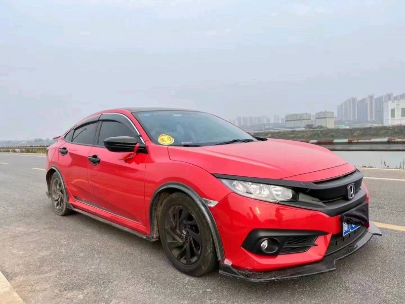 安顺19年本田思域2