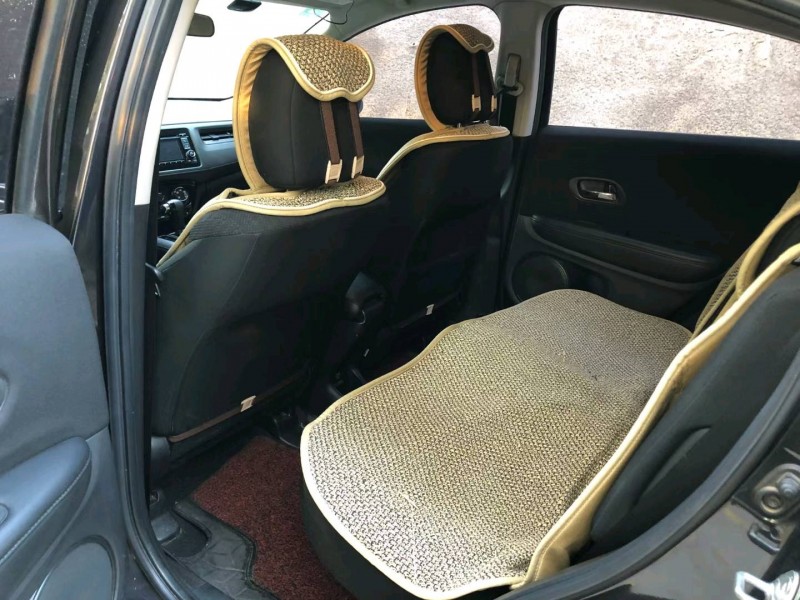 青岛16年本田缤智4