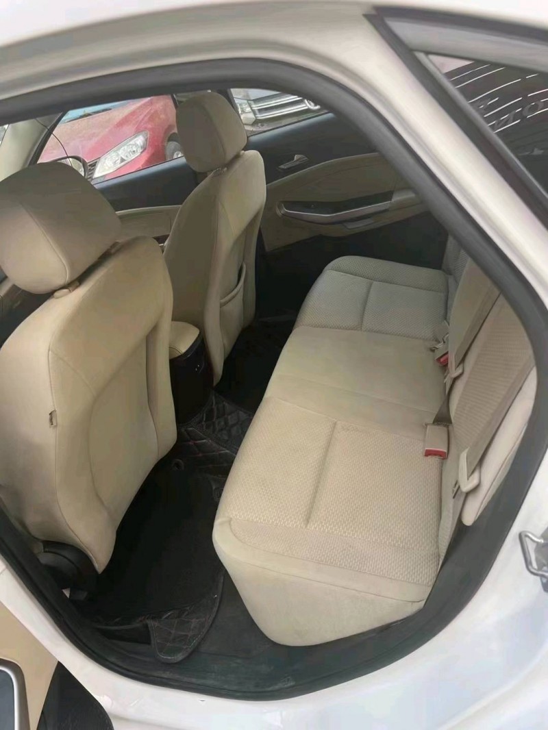 广州18年福特福睿斯4