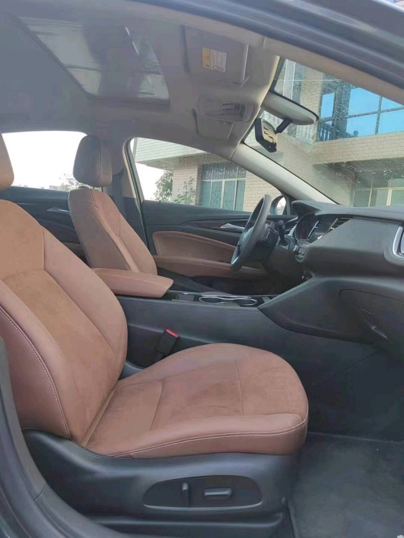 安顺22年别克君威2