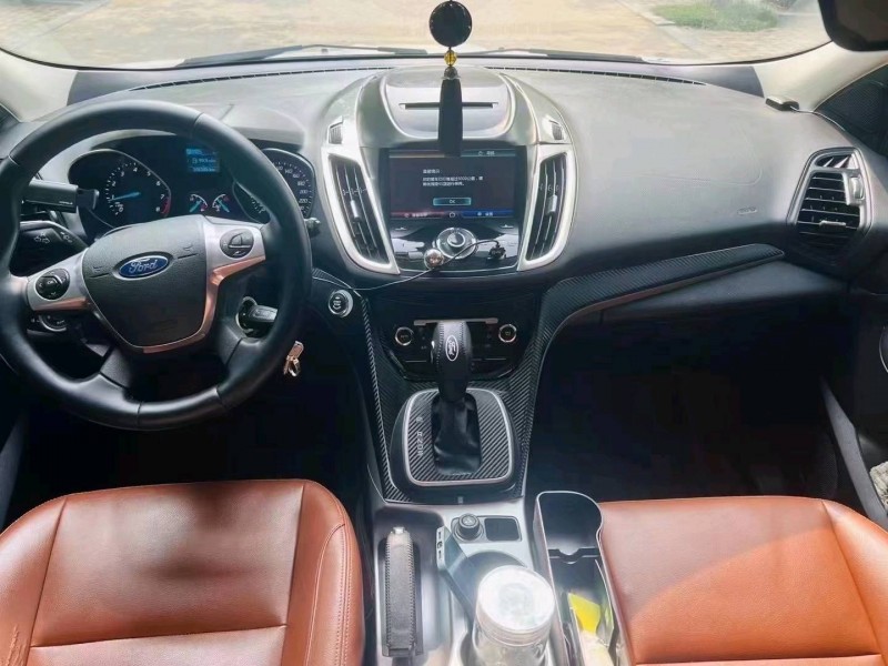 北京16年福特翼虎5