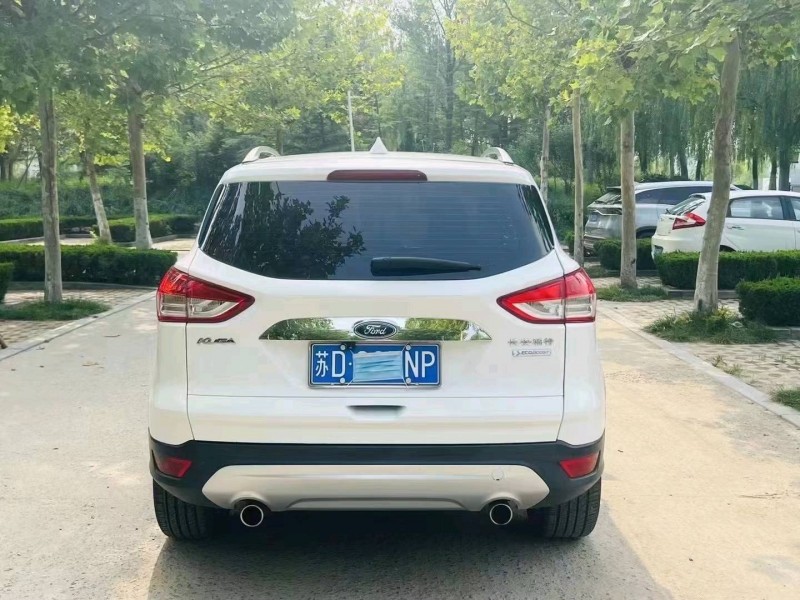 北京16年福特翼虎9
