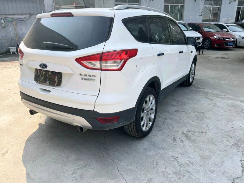 济宁16年福特翼虎2