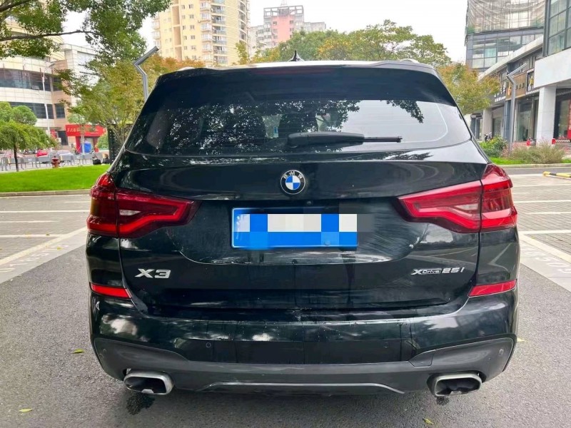 嘉興19年寶馬X32