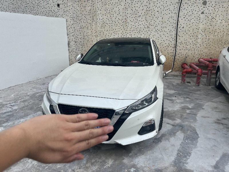 深圳21年日產天籟6