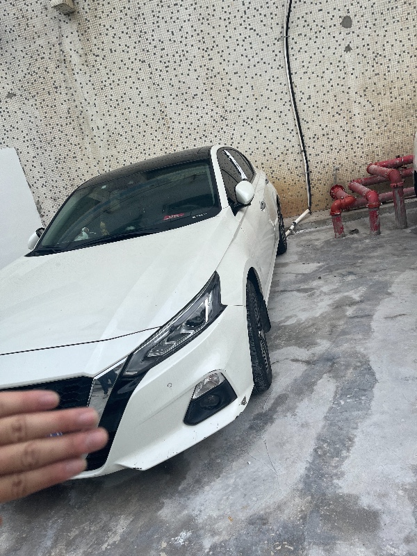 深圳21年日產天籟8