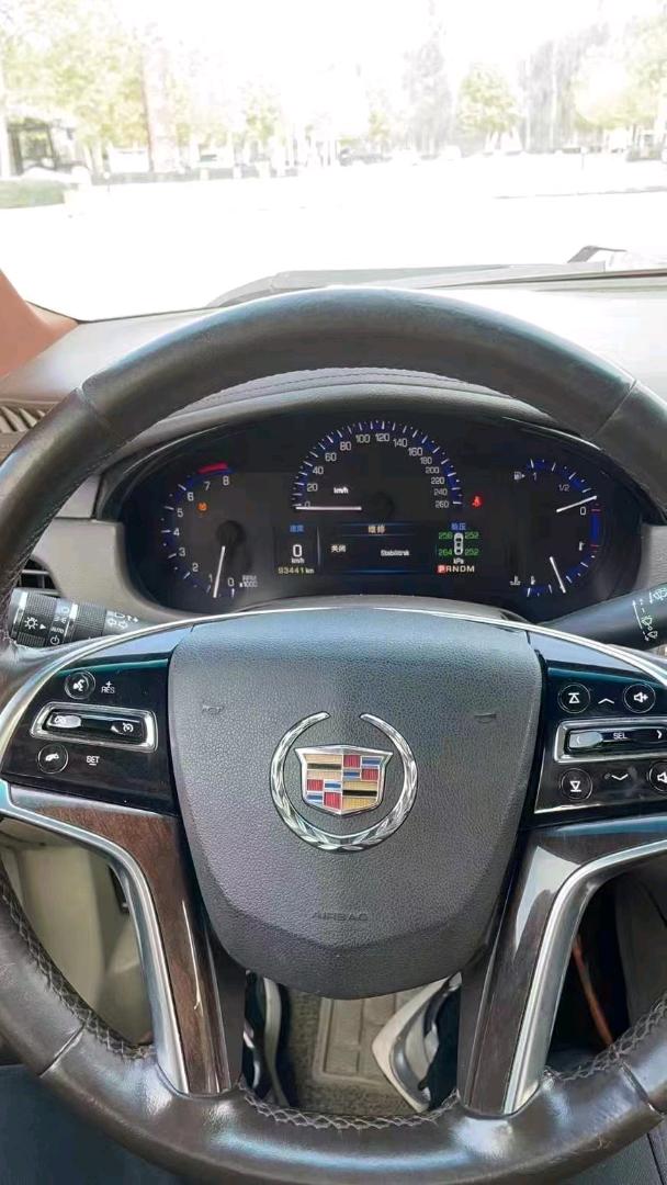 北京14年凯迪拉克XTS2