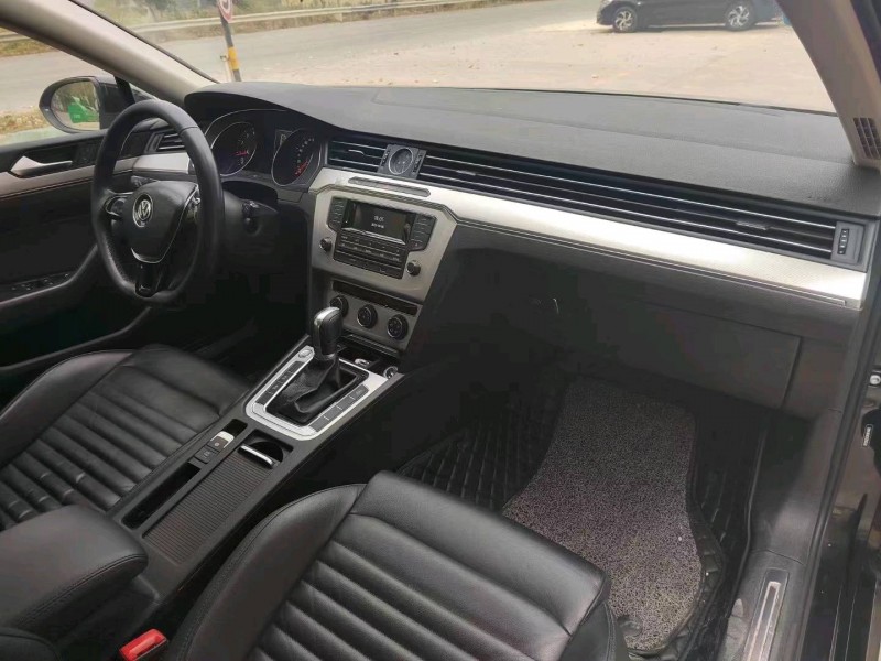 北京17年大众迈腾6