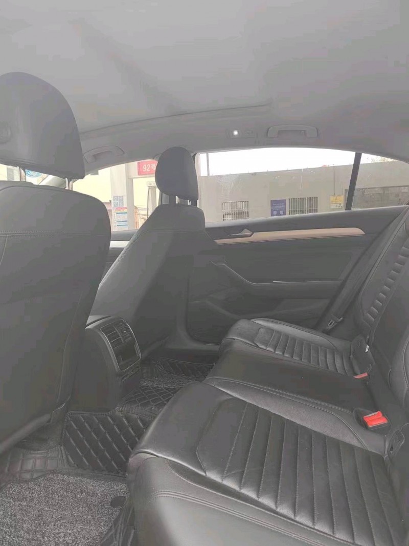 北京17年大众迈腾5