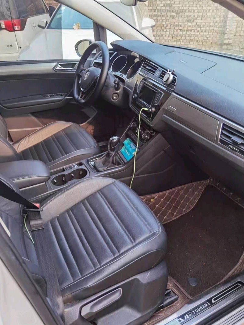 北京18年大众途安3