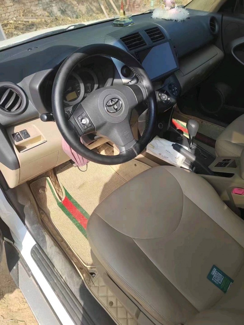 北京12年丰田RAV49