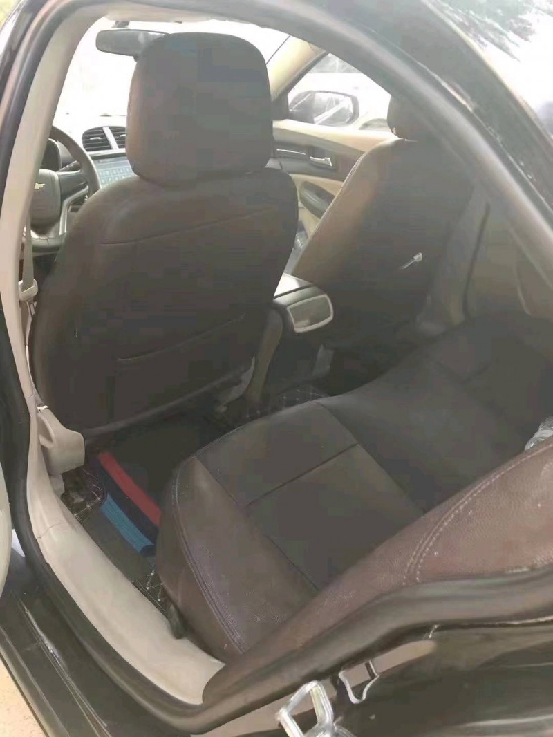 北京14年雪佛兰迈锐宝8