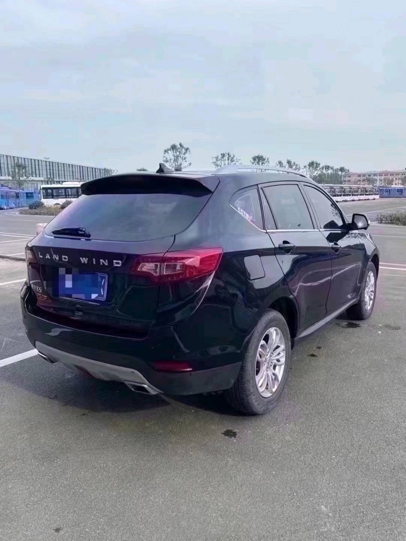 北京17年陆风X58