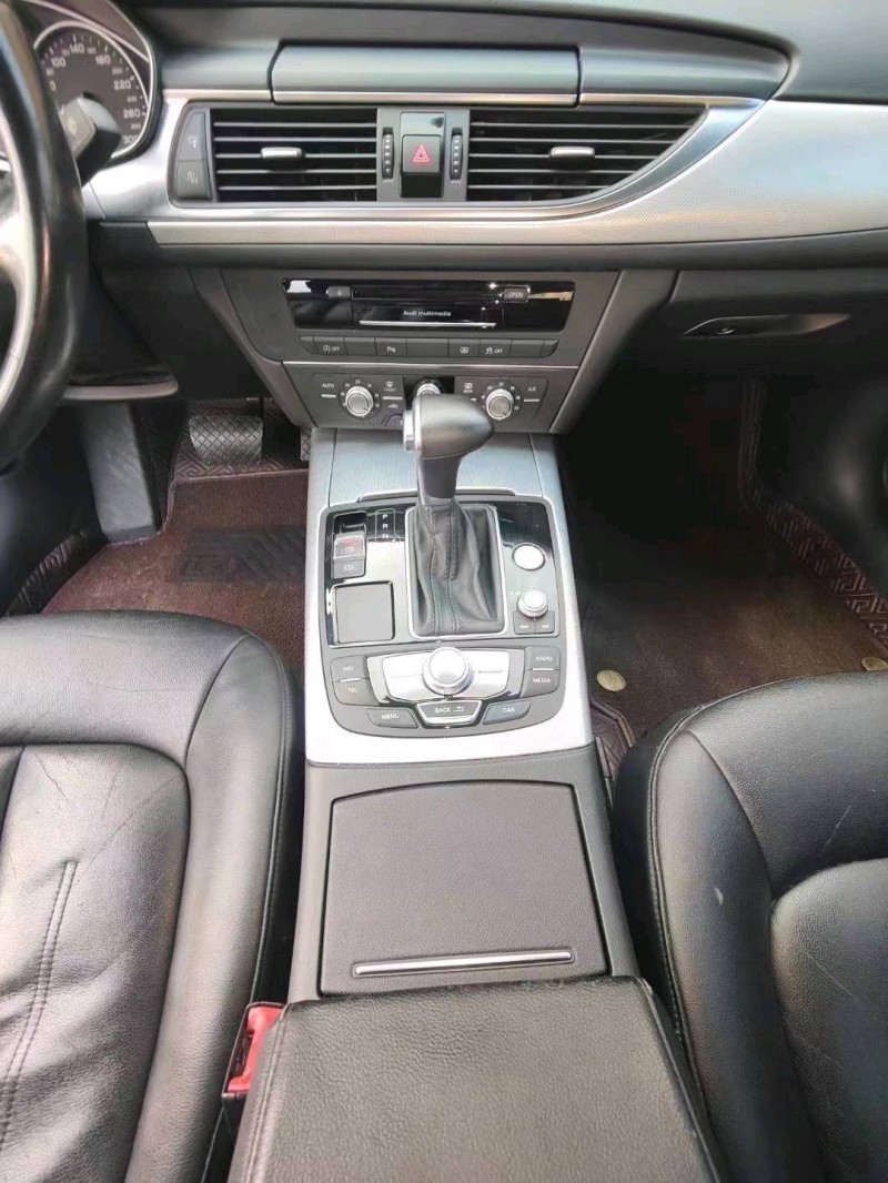 北京14年奥迪A6L8