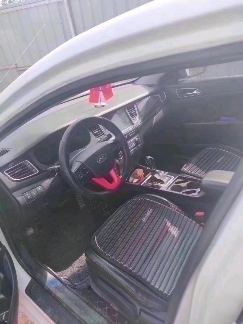 北京16年现代名图2