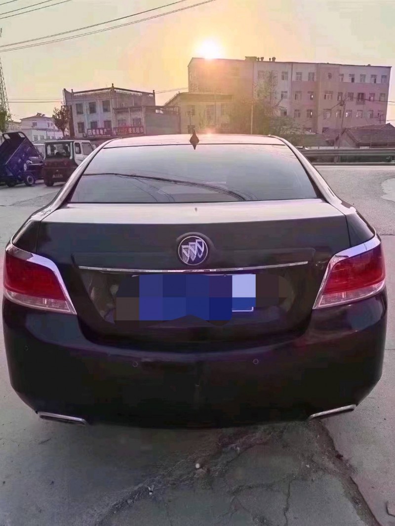 北京15年别克君越3