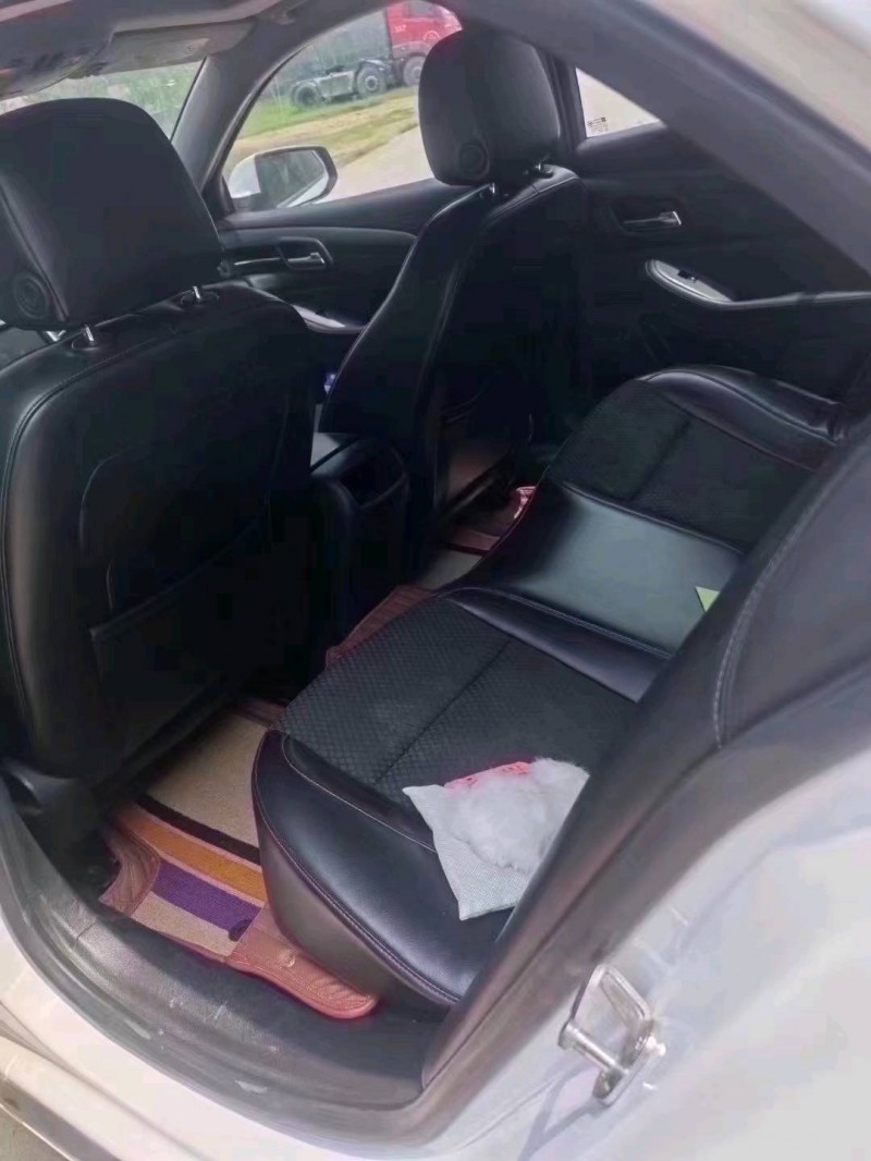 北京13年雪佛兰迈锐宝6