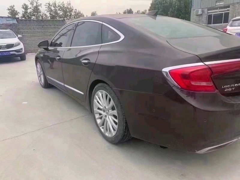 北京16年别克君越3