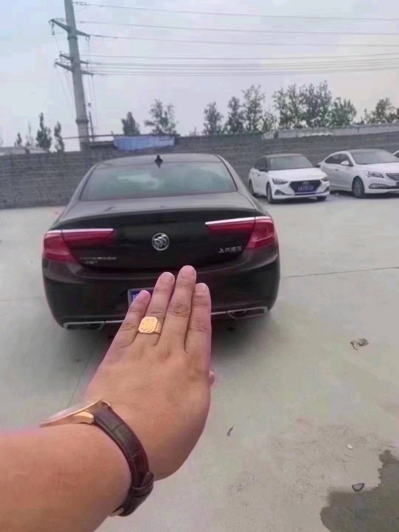 北京16年别克君越1