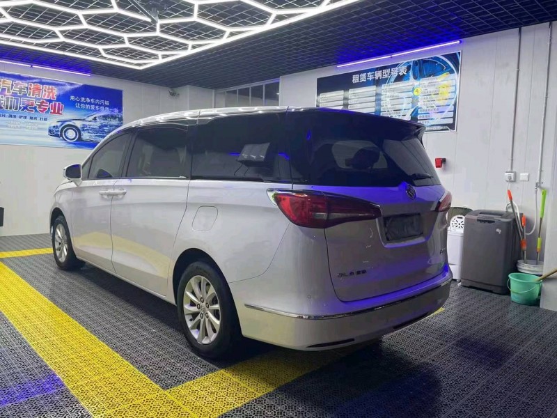 邯郸17年别克GL82