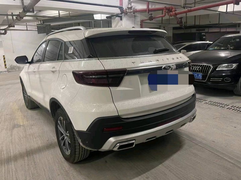 重庆22年福特领界5