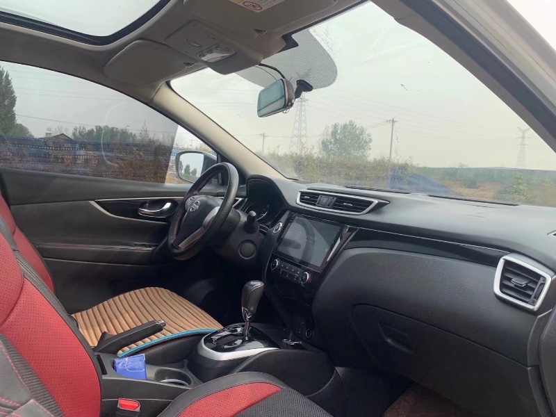 北京17年日产逍客5