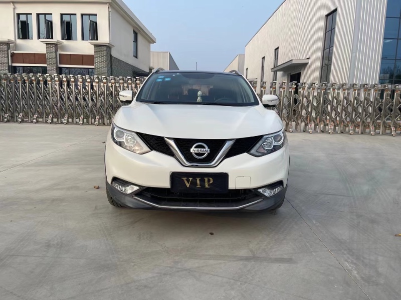 徐州17年日产逍客1