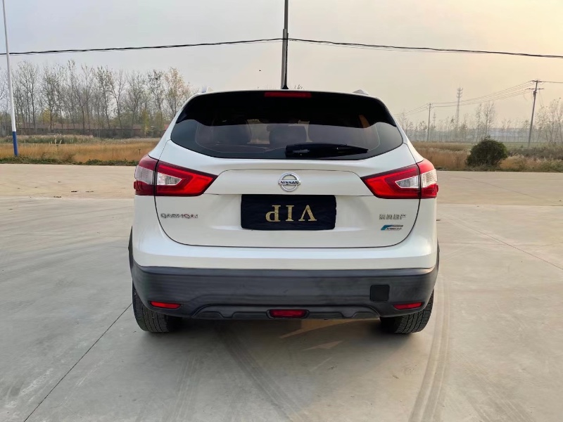 徐州17年日产逍客9