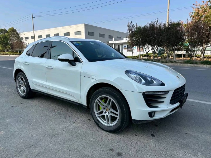盐城16年保时捷Macan3