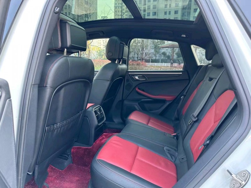 盐城16年保时捷Macan5