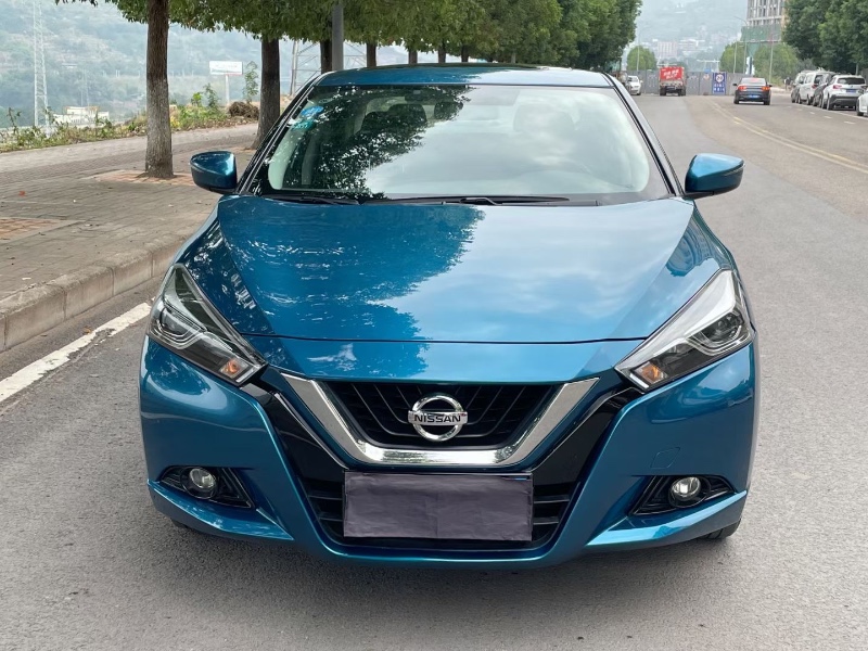 潍坊19年日产蓝鸟1