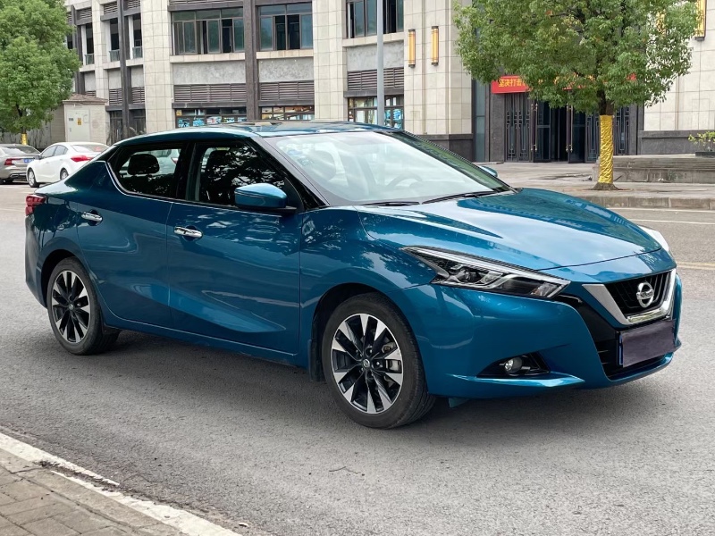 潍坊19年日产蓝鸟9