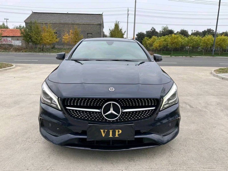 盐城18年奔驰CLA1